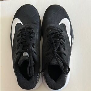 Nike Dual-Tone Black and White Basketball 
Shoes